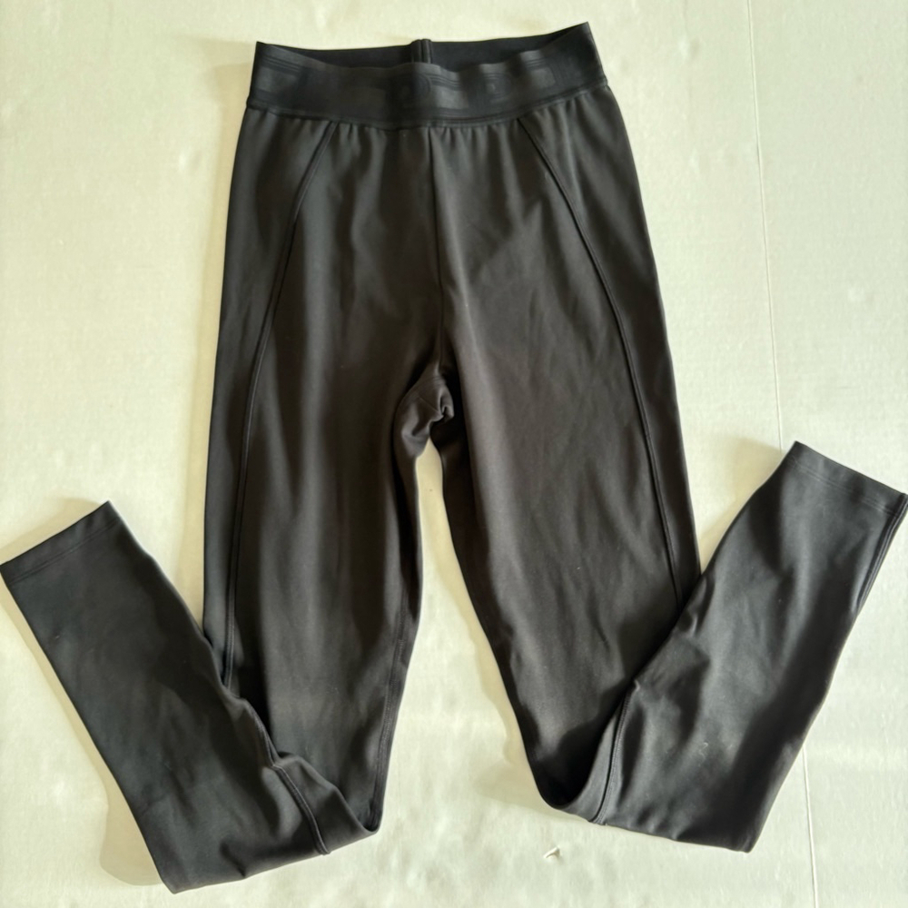 NWT Victoria’s Secret PINK Active Leggings Size small Black